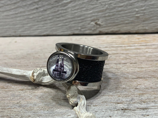 Edelstahl Ring mit Leder – Kölner Dom Design, Schwarz-Weiß