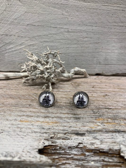 Ohrringe Kölner Dom – Handgemachte Ohrstecker aus Edelstahl in Schwarz-Weiß
